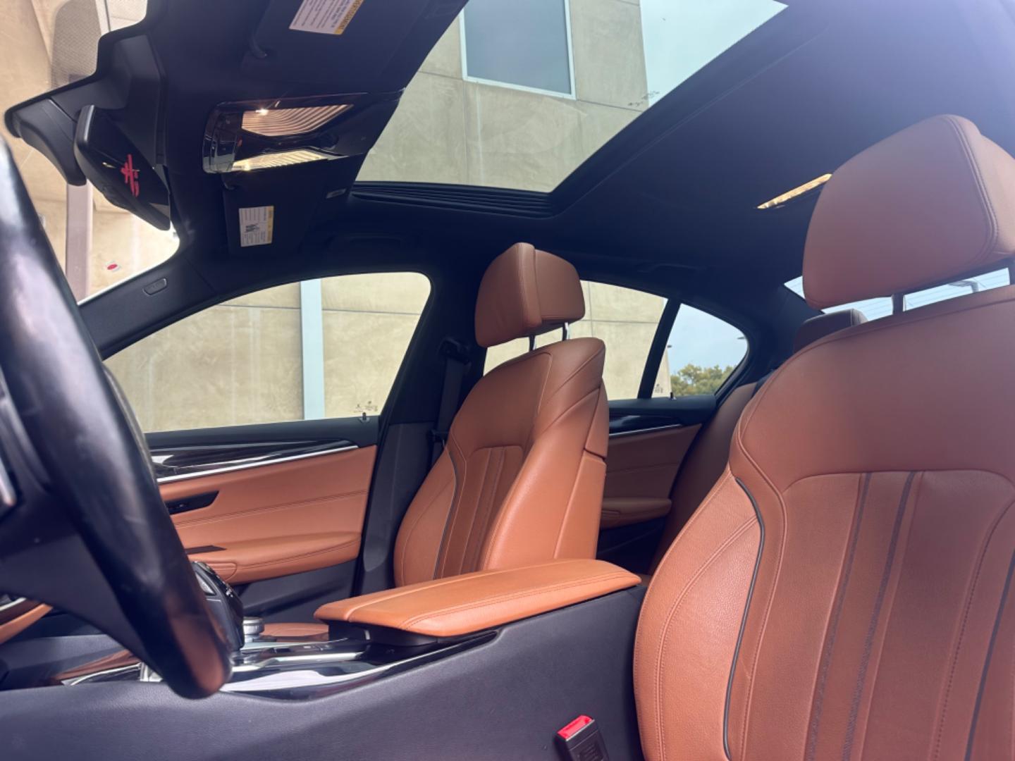 2018 WHITE /Black BMW 5-Series leather (WBAJA5C59JW) with an 2.0 Turbo engine, Automatic transmission, located at 30 S. Berkeley Avenue, Pasadena, CA, 91107, (626) 248-7567, 34.145447, -118.109398 - Low Miles!! Step into the world of luxury and innovation with our 2018 BMW 5-Series 530i, now available at our Buy Here Pay Here (BHPH) dealership in Pasadena, CA. Tailored for car enthusiasts in Altadena CA, Glendale CA, Los Angeles CA, and throughout LA County, this prestigious pre-owned BMW 530 - Photo#12